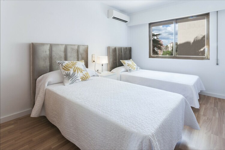Maison 6 personnes avec piscine à 5m de la plage - Photo 17