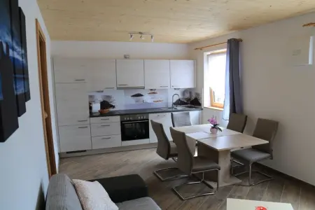 Maison neuve 6 pers. à Kurtinig, aire de jeux et barbecue : photo 3