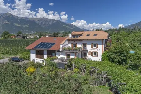 Stöckerhof : maison à la ferme du XIIIe siècle à Meran : photo 2