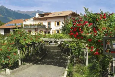 Stöckerhof : maison à la ferme du XIIIe siècle à Meran : photo 3