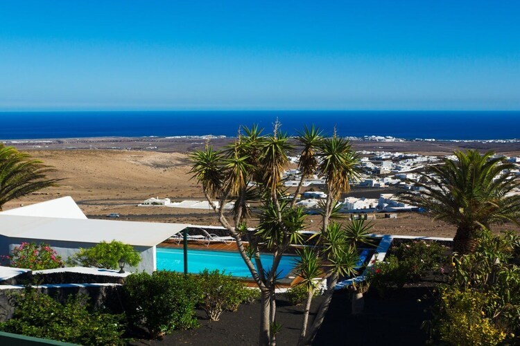 Villa la Vega à Tias : maison avec piscine et vue océan - Photo 3