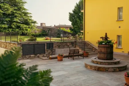 Acero Rosso, appartement 2 étages avec balcon à Dervio : photo 2