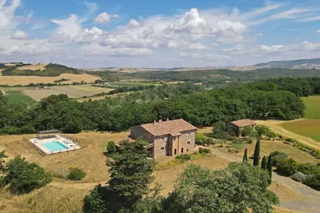 Villa 5 chambres avec piscine à Pomarance : photo 2