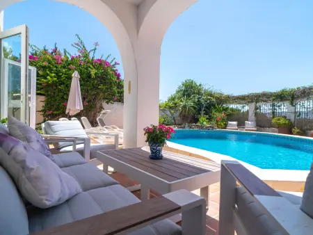 Chimenea 15 : appartement Nerja, piscine privée et parking : photo 2