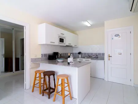Chimenea 15 : appartement Nerja, piscine privée et parking : photo 11