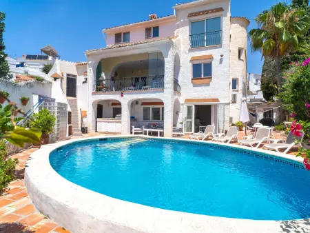 Chimenea 15 : appartement Nerja, piscine privée et parking : photo 25