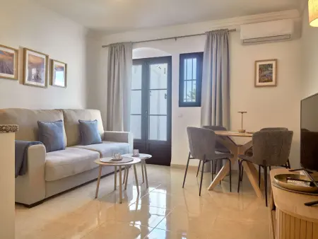Studio Casa Sofia à Nerja, vue mer et piscine : photo 3