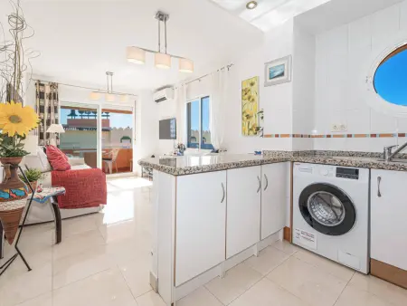 Nautica Duo Delight, appartement 100m de la plage : photo 8