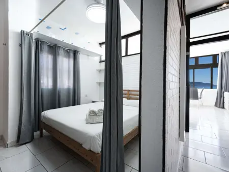 Studio 45 m² avec vue mer et piscine à Nerja : photo 12