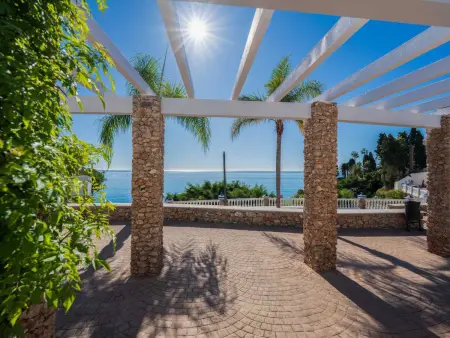 Studio 45 m² avec vue mer et piscine à Nerja : photo 23