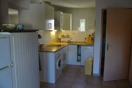 Maison 5 pers. à Gruissan, jardin et terrasse près de la plage : photo 9