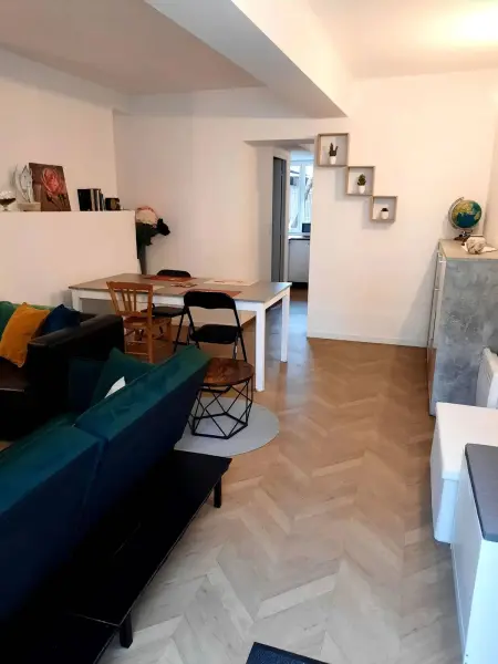Maison de campagne avec terrasse privée à Ervy-le-Châtel : photo 7