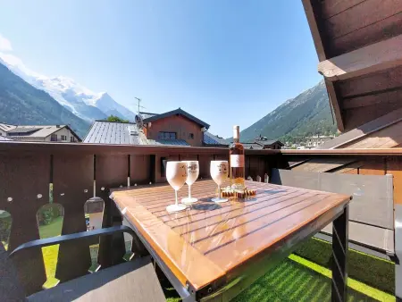 Appartement Ginabelle 1, vue Mont-Blanc à Chamonix : photo 3