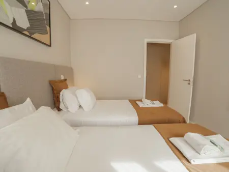Appartement 2 pièces Porto, centre idéal pour 3 adultes : photo 6