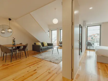Duplex 85 m² avec ascenseur à Porto : photo 12
