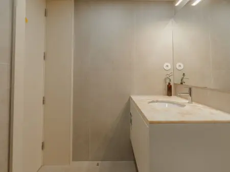 Duplex 85 m² avec ascenseur à Porto : photo 16