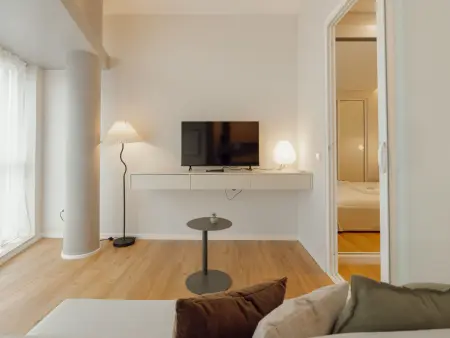 Studio 45 m² lumineux à Porto, 3e étage : photo 5