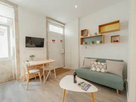Studio 29 m² au cœur de Porto, bien équipé : photo 2