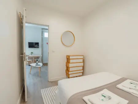 Studio 29 m² au cœur de Porto, bien équipé : photo 6