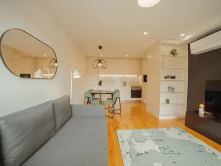 Appartement 2 pièces Porto avec séjour aménagé pour 4 : photo 4