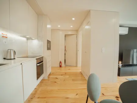 Appartement 2 pièces Porto avec séjour aménagé pour 4 : photo 9