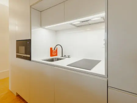Studio Taipas Pink, Porto - 35 m² avec balcon : photo 9