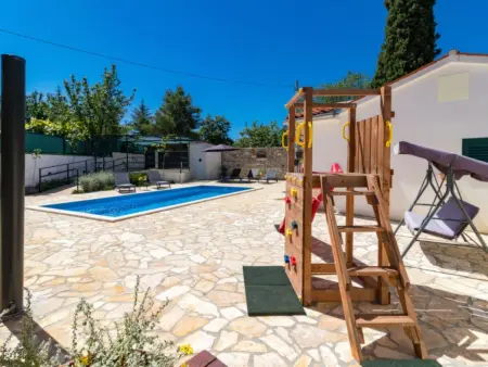 Villa Dominique, maison 4 chambres avec piscine chauffée : photo 8