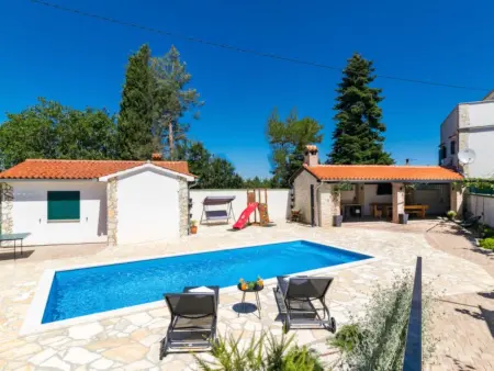 Villa Dominique, maison 4 chambres avec piscine chauffée : photo 47