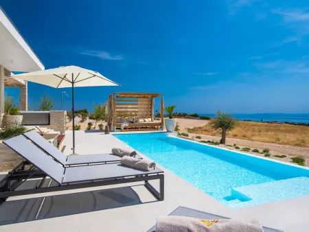 Villa 4 chambres vue mer et piscine chauffée à Novalja : photo 7