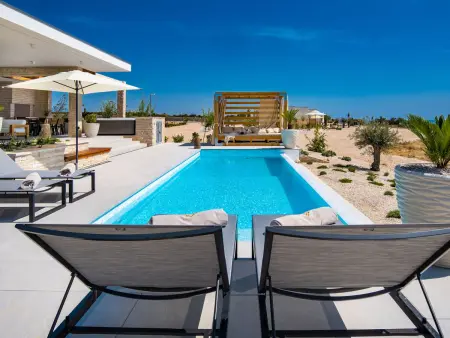 Villa 4 chambres vue mer et piscine chauffée à Novalja : photo 9