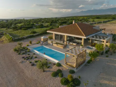 Villa 4 chambres vue mer et piscine chauffée à Novalja : photo 47