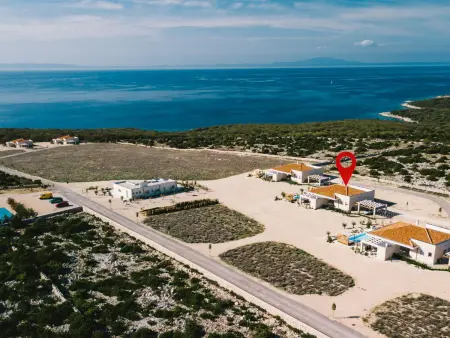 Villa 5* vue mer avec piscine chauffée à Novalja : photo 2