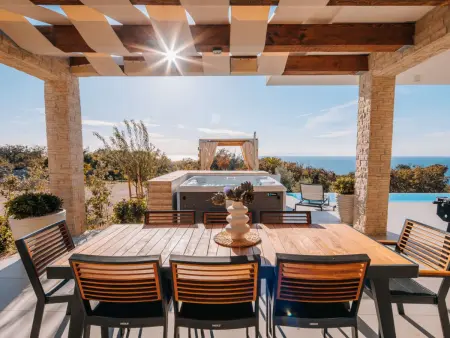 Villa 4 chambres vue mer avec piscine chauffée à Novalja : photo 18