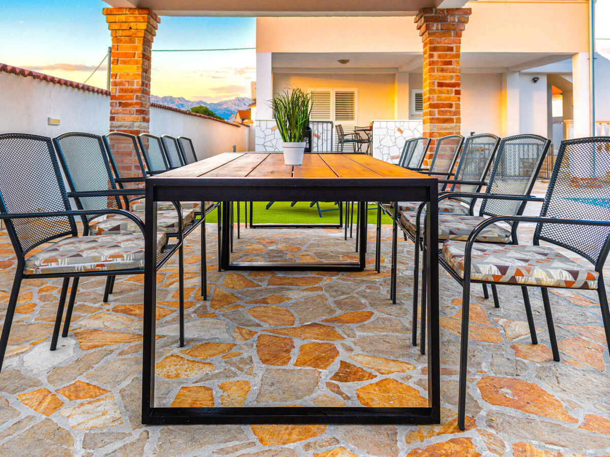 Holiday Home Dinko with pool – Maison 5 chambres - Photo 12