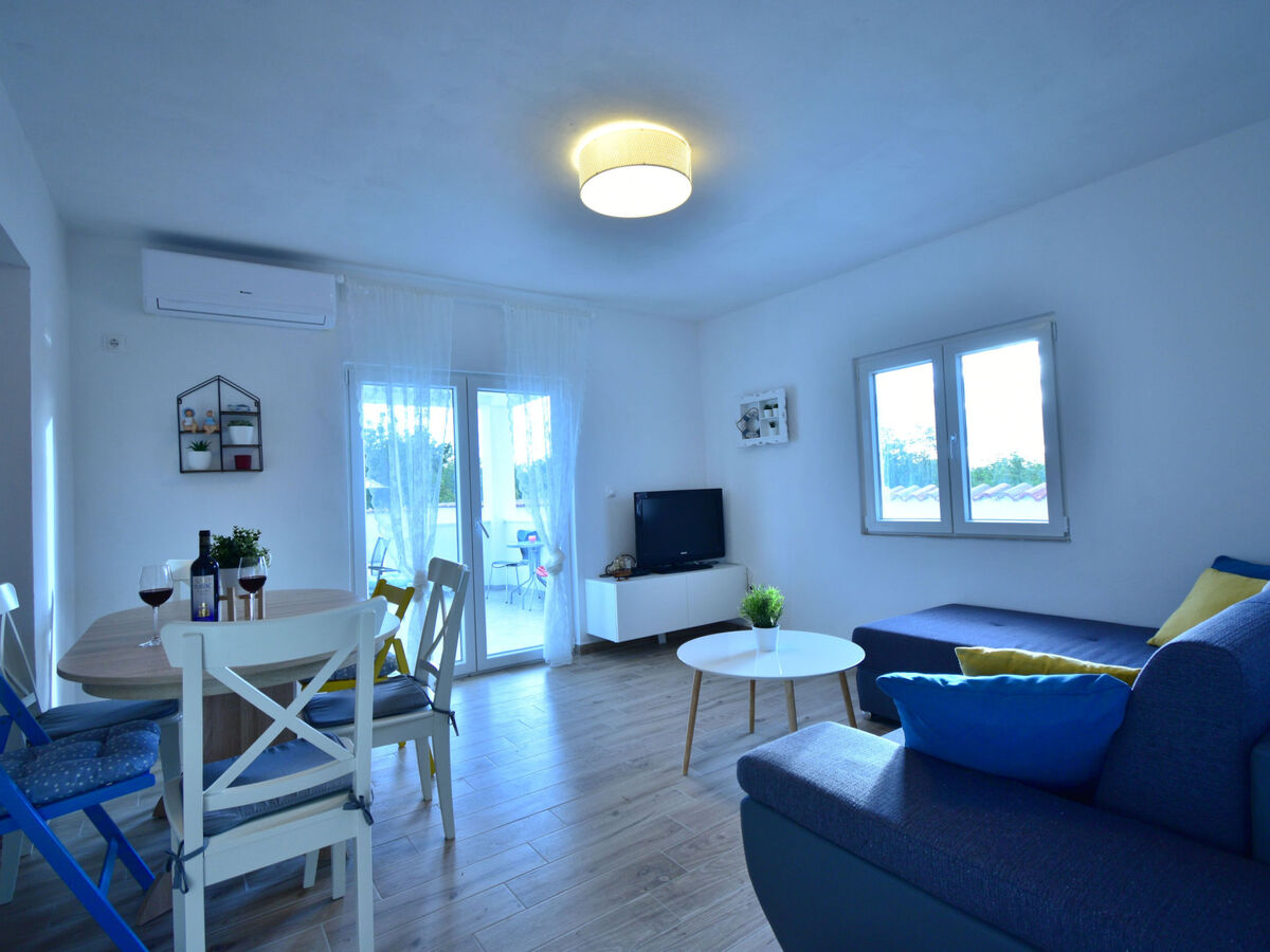 Holiday Home Dinko with pool – Maison 5 chambres - Photo 16