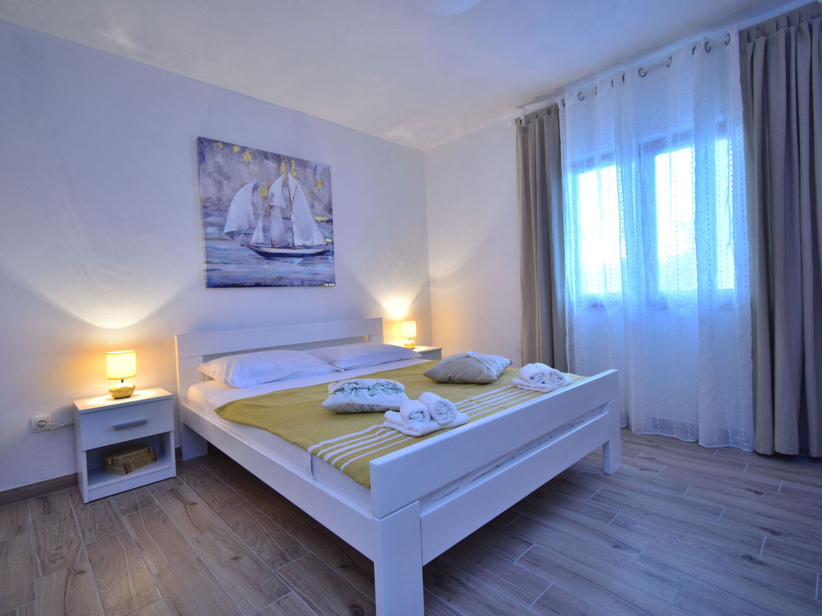 Holiday Home Dinko with pool – Maison 5 chambres - Photo 38