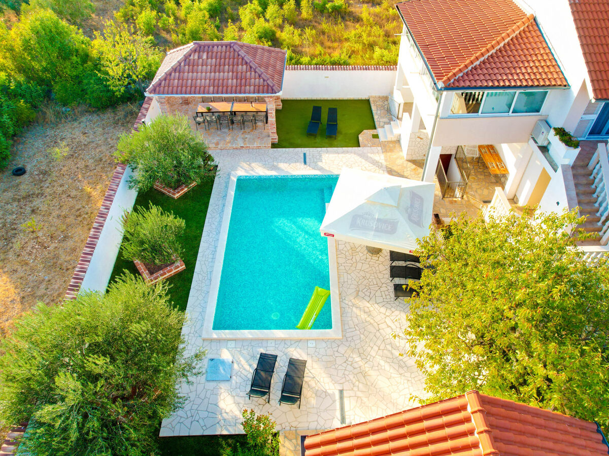 Holiday Home Dinko with pool – Maison 5 chambres - Photo 51