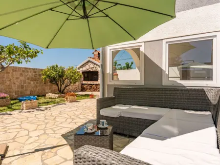 Villa Ariane avec piscine privée, Policnik : photo 4
