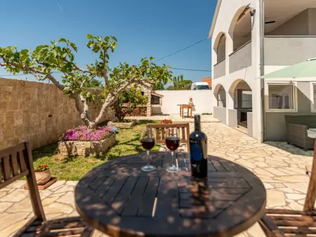Villa Ariane avec piscine privée, Policnik : photo 6