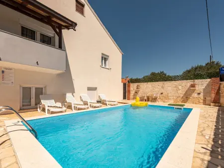 Villa Ariane avec piscine privée, Policnik : photo 8