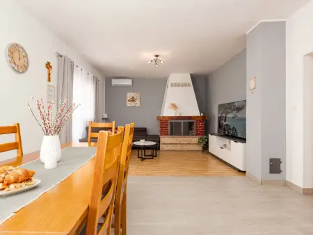 Villa Ariane avec piscine privée, Policnik : photo 25