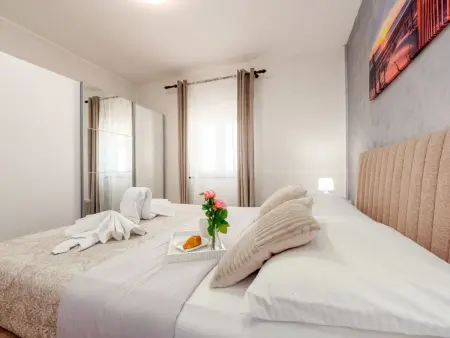 Villa Ariane avec piscine privée, Policnik : photo 35
