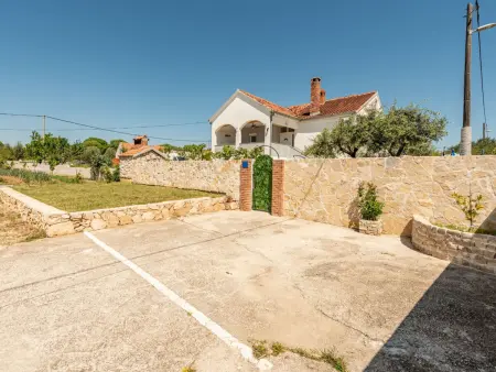 Villa Ariane avec piscine privée, Policnik : photo 55