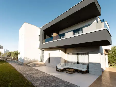 Villa Positiva avec piscine chauffée à Vir : photo 9