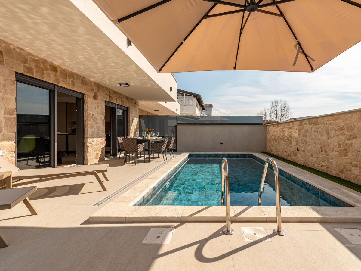 Villa Mar à Privlaka avec piscine privée et sauna - Photo 10