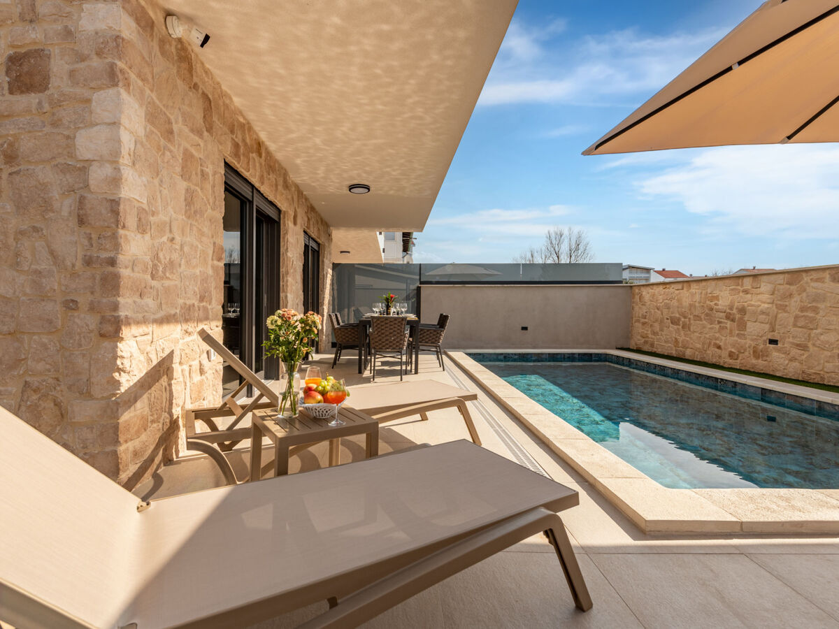 Villa Mar à Privlaka avec piscine privée et sauna - Photo 13