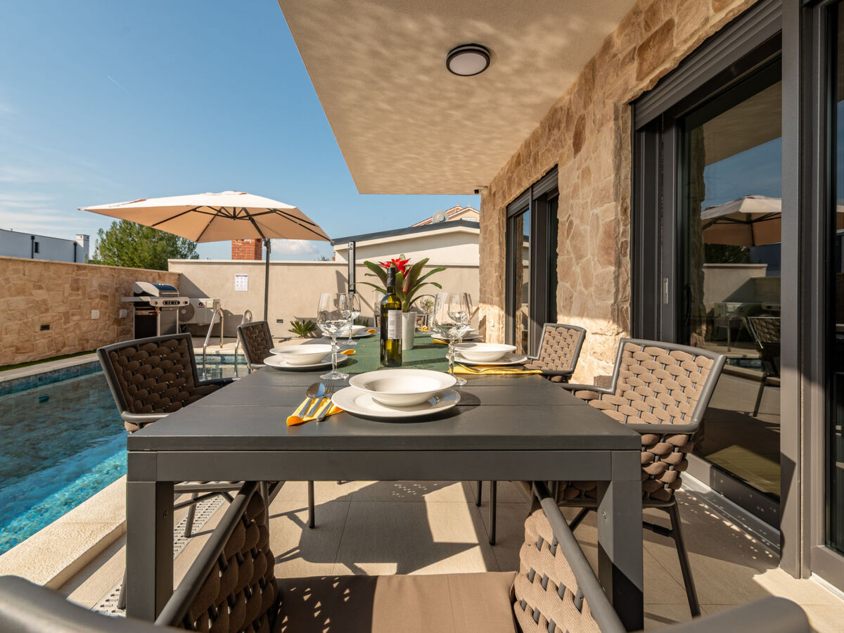Villa Mar à Privlaka avec piscine privée et sauna - Photo 17