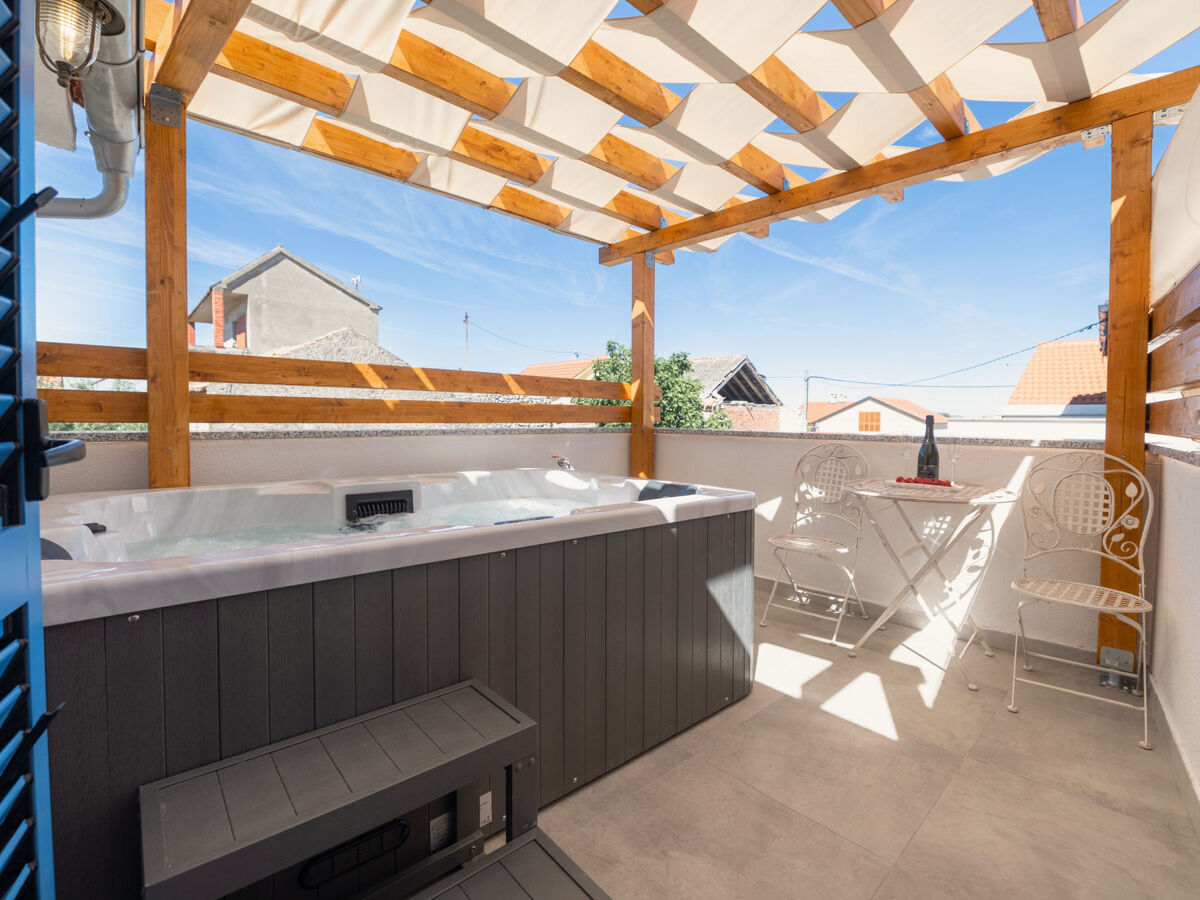 Maison Blažov Dvor avec jacuzzi à Zaton - Photo 2