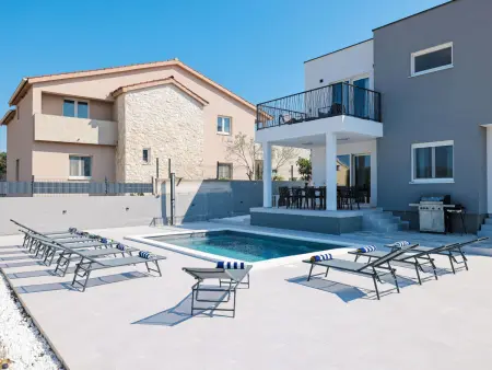 Villa IviCasa avec piscine privée à Murvica : photo 6