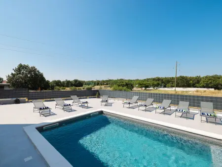 Villa IviCasa avec piscine privée à Murvica : photo 9